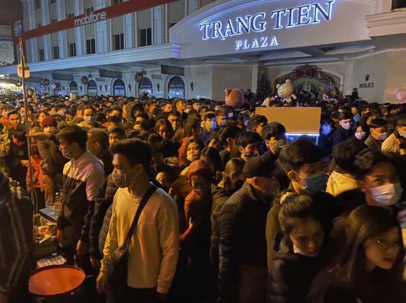 giao thừa,  ngất xỉu,  lễ hội pháo hoa, Countdown