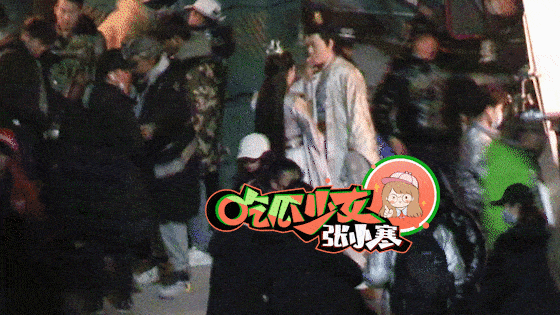 Phùng Thiệu Phong bị ném đá vì hút thuốc phì phèo ngay sát mặt bạn diễn nữ 0 phùng thiệu phong, bành tiểu nhiễm, triệu lệ dĩnh