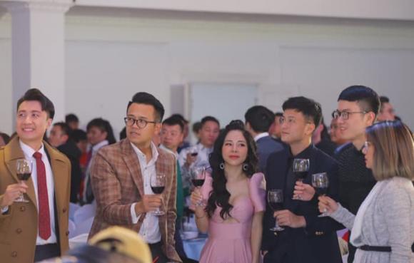 đám cưới mc Thùy Linh, sao Việt, MC Thùy Linh