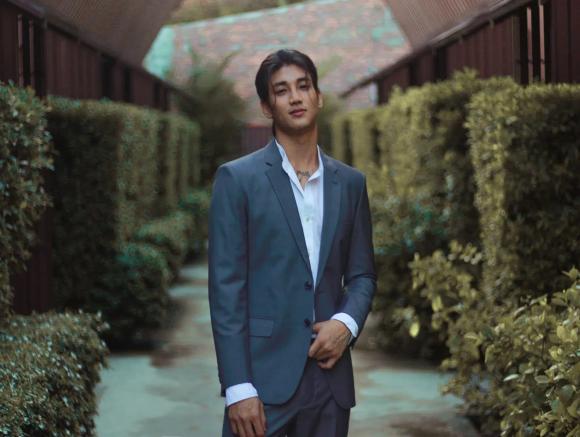 người mẫu Myanmar, Paing Takhon, sao Myanmar