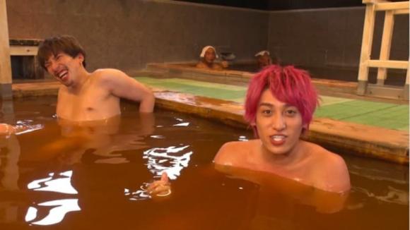tắm suối nước nóng nhật bản, chuyện lạ, nhà tắm onsen kỳ lạ nhất
