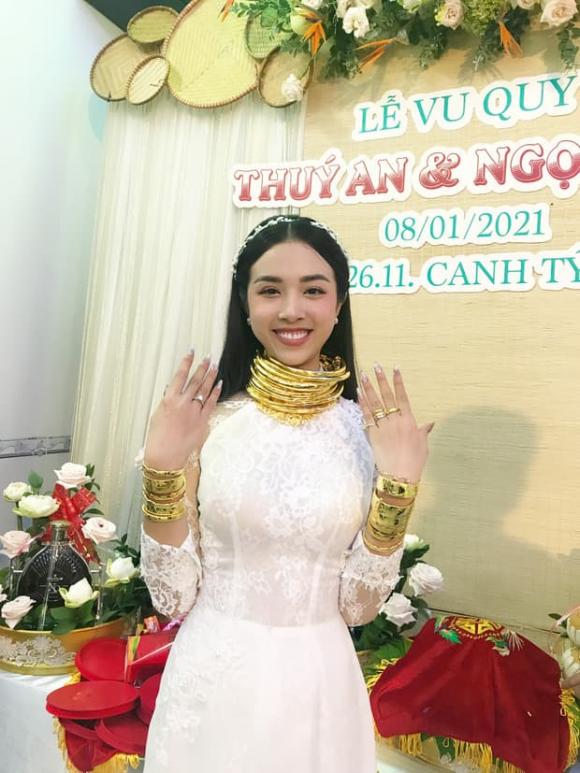 Á hậu, Thuý An, đám cưới, sao Việt