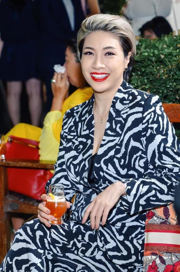 hoa hậu H'Hen Niê, ca sĩ Pha Lê, sao Việt