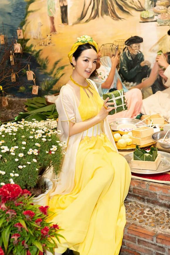 siêu mẫu Vũ Thu Phương, hoa hậu H'Hen Niê, hoa hậu Giáng My, sao Việt
