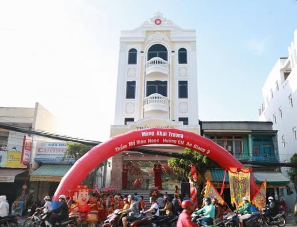 tmv-ngoc-huong-281 (1).jpg 0 Thẩm mỹ viện Ngọc Hường, phun xăm, làm đẹp da