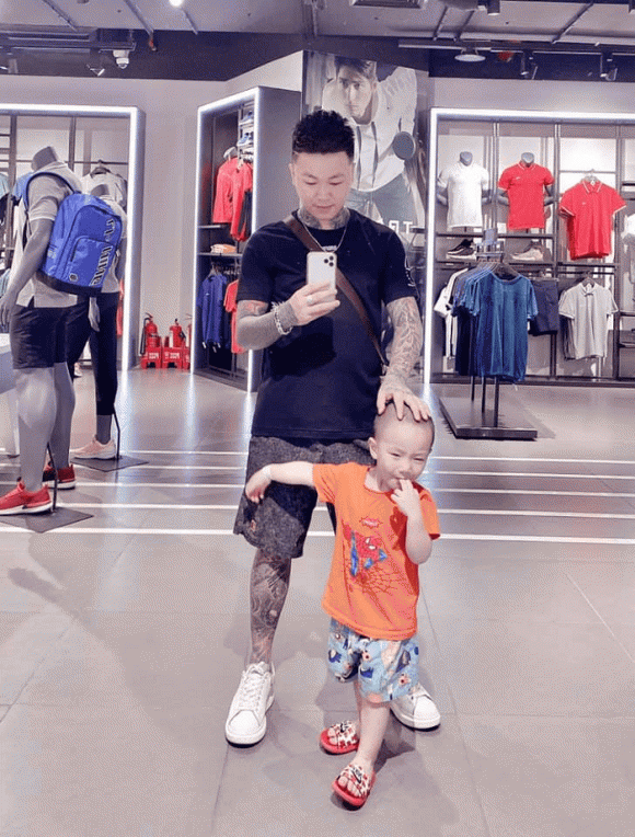 do-tuan-dat-291 (1).png 0 Đỗ Tuấn Đạt, Apple, Store iPhone