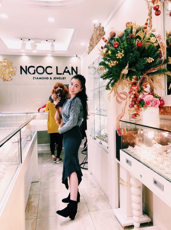 Start-Up trẻ Hoàng Linh, Indocharm, Love Lipstick, Ngọc Lan Jewelry