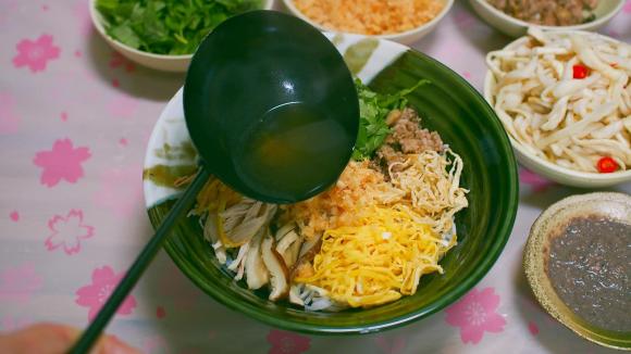 bún thang, công thức nấu bún thang, cách làm bún thang