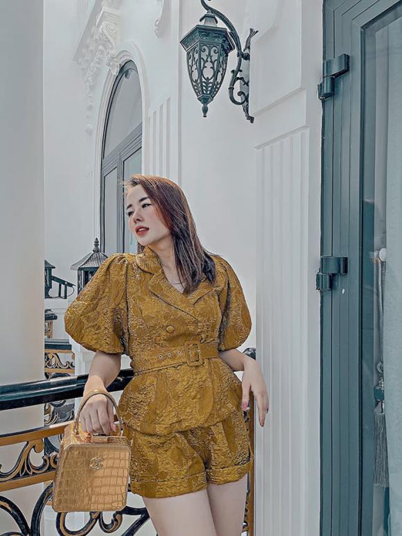 lai-thuy-yen-nhi-4-ngoisaovn-w700-h933 5 Cô chủ lại thụy yến nhi,NhiJudy Store,shop quần áo yến nhi