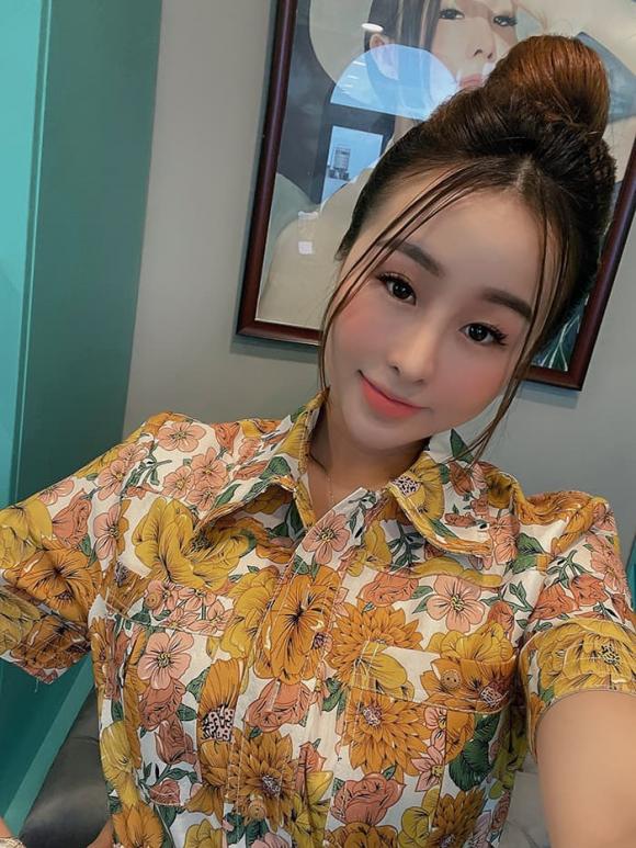 lai-thuy-yen-nhi-5-ngoisaovn-w700-h933 4 Cô chủ lại thụy yến nhi,NhiJudy Store,shop quần áo yến nhi