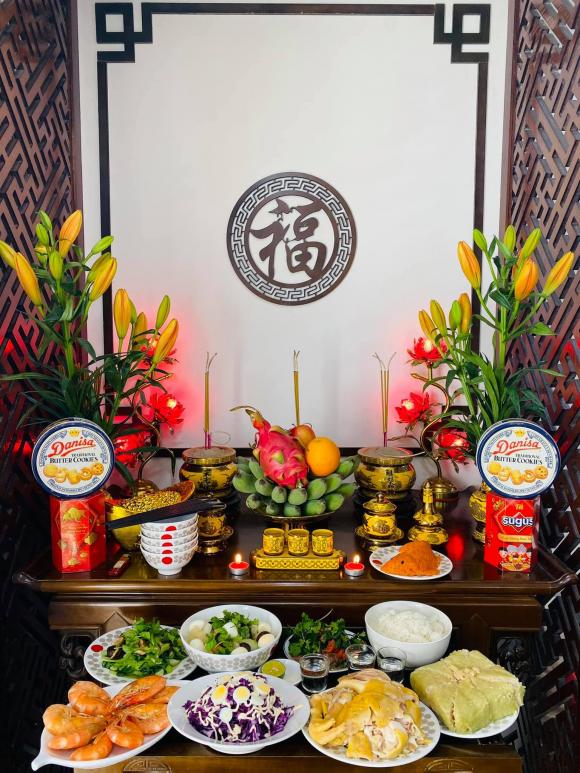 Ông Công Ông Táo, sao Việt, mâm cỗ cúng Ông Công Ông Táo
