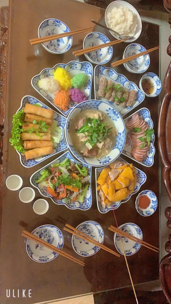 Ông Công Ông Táo, sao Việt, mâm cỗ cúng Ông Công Ông Táo