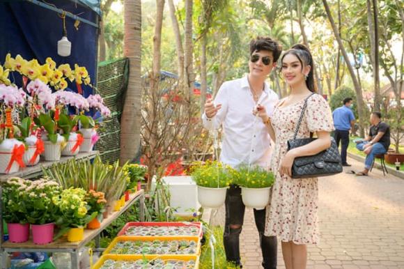 ca sĩ Lâm Khánh Chi, sao Việt