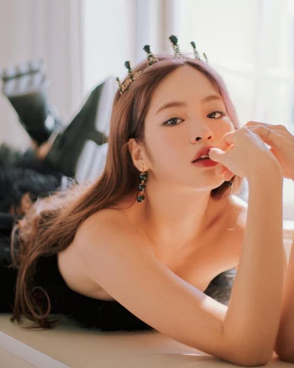 hot girl, ở nhà và lúc lên đồ, thanh niên  