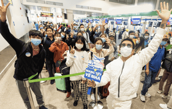 pepsi-mang-tet-ve-nha-72 (1).png 0 Pepsi, mang Tết về nhà, Wowy, Karik, Lăng LD