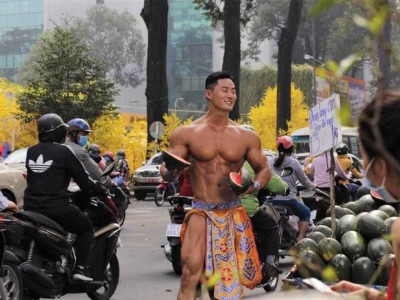 trai đẹp bán quất, Mai An Tiêm, trai cơ bắp