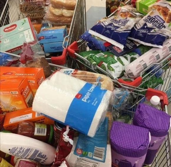 bà mẹ 16 con, cách sắp xếp tủ lạnh