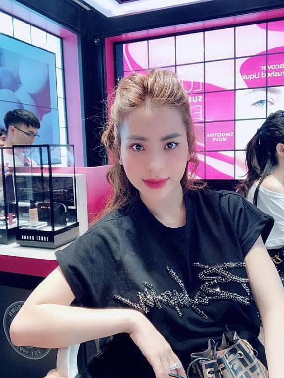 ceo-nguyen-thu-trang-13 (1).jpg 0 CEO Nguyễn Thu Trang, Ellen Trang Store