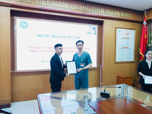 ducdaiphat3.jpg 1 Đức Đại Phát, Hoa lan, Lan đột biến