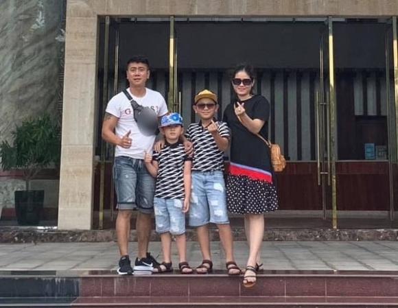 Thần tượng ca nhạc, Vbiz, Trương Đan Huy, sao Việt, về đâu, nhạc thị trường, ca sĩ làm kinh doanh, đại gia Trương Đan Huy,