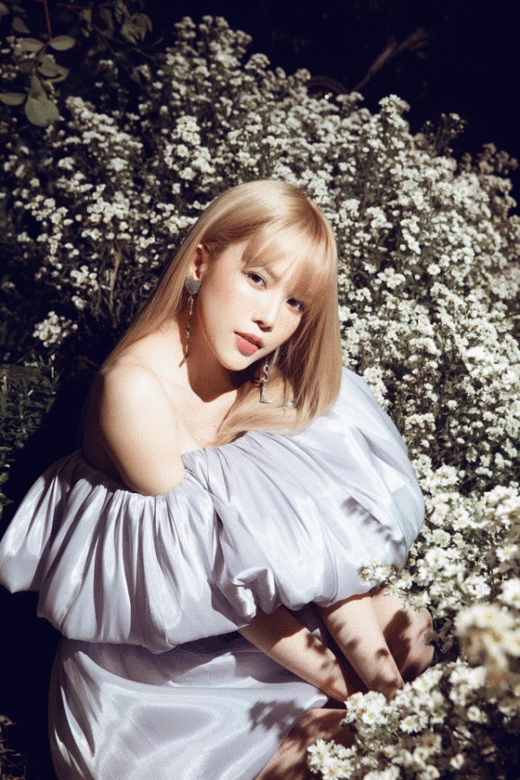 Thiều Bảo Trâm, Nữ ca sĩ, Hậu ồn ào, Sao Việt, Sơn Tùng, 