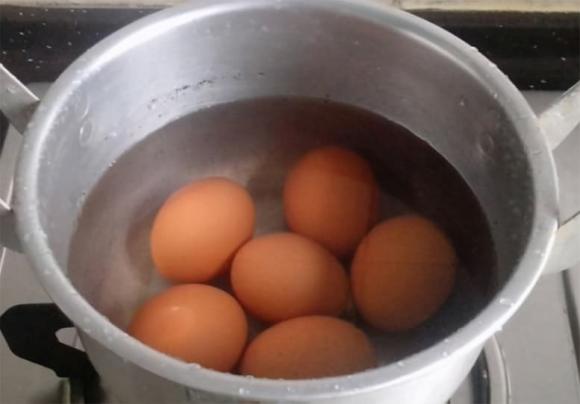 luộc trứng, món trứng, dạy nấu ăn, mẹo nấu ăn