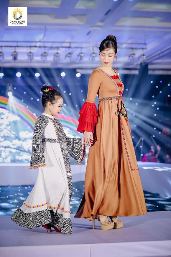 Á hậu nhí Thế giới,á hậu nhí Hoàng Vân,hoa hậu đỗ mỹ linh