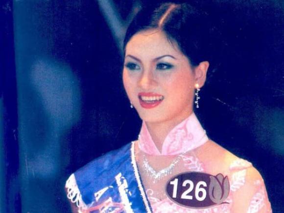 Hoa hậu Việt Nam 2002, Hoa hậu Mai Phương,  Á hậu Hoàng Oanh, Á hậu Mai Hương