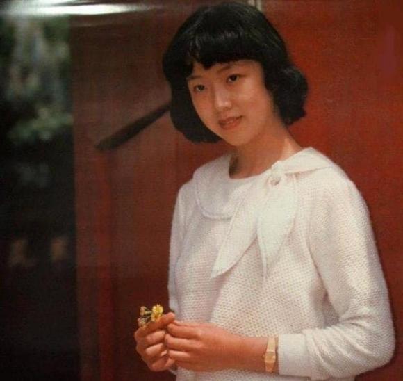 Tây Du Ký 1986, Vương Bá Chiêu, Tiểu Bạch Long, sao Hoa ngữ