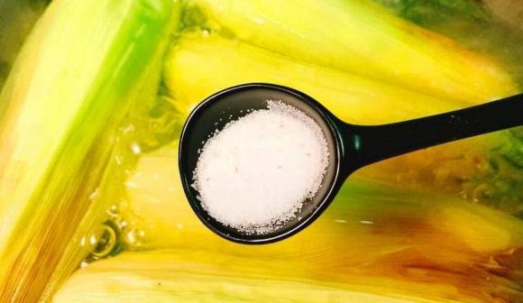 cách luộc ngô, luộc ngô như thế nào, lưu ý khi luộc ngô