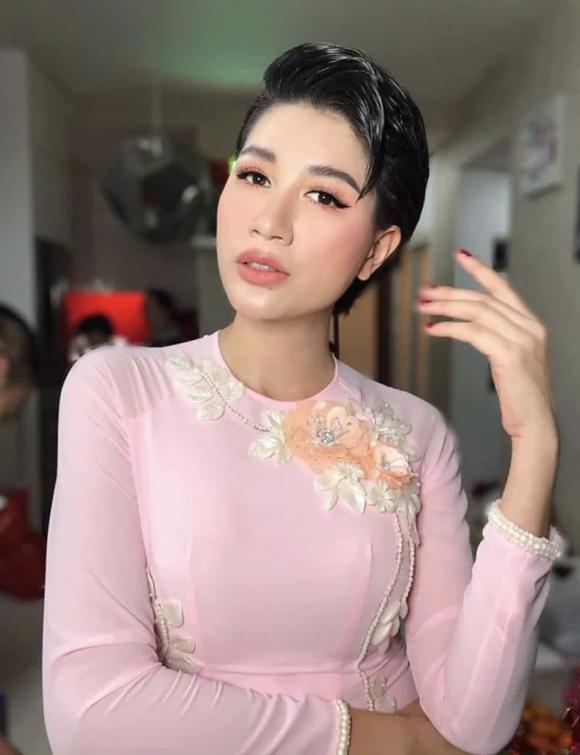 ca sĩ Bảo Anh, người mẫu Trang Trần, ca sĩ Minh Quân, sao Việt