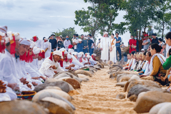 Ca sĩ Lê Quốc Kháng, sao việt