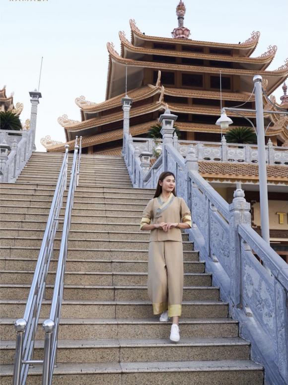 phap-phuc-kamala-194 (1).jpg 0 pháp phục Kamala, Trà Ngọc Hằng, Chúng Huyền Thanh