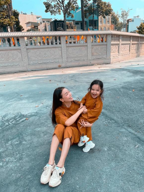 phap-phuc-kamala-194 (1).jpg 0 pháp phục Kamala, Trà Ngọc Hằng, Chúng Huyền Thanh