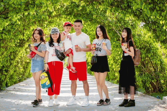 d3-ngoisaovn-w660-h440 2 Tú Dưa, Vợ ba, Sao Việt