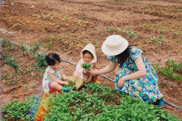 sao Việt, nghỉ lễ 30/4 - 1/5, sao Việt đi du lịch