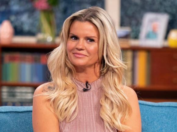 phẫu thuật thẩm mỹ, thảm họa phẫu thuật thẩm mỹ, kerry katona