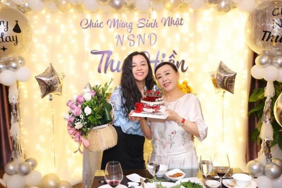 NSND Thu Hiền, Phạm Phương Thảo, ca sĩ Thu Hiền, 