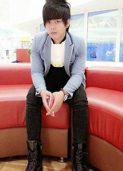Phong Huy, Giới trẻ, Thanh niên