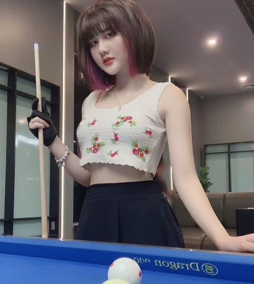 gái xinh, hot girl, xe ôm công nghệ, mẫu ảnh