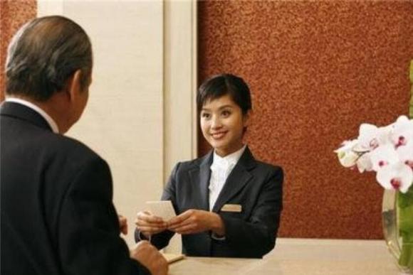 lễ tân, khách san, kinh nghiệm đi du lịch