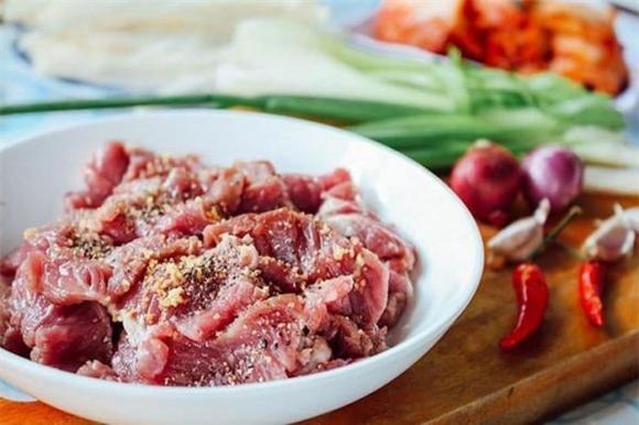 dạy nấu ăn,canh thịt bò lá lốt