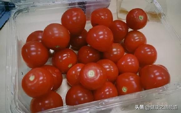 bệnh dạ dày, trái cây chua, cà chua, dưa hấu, hồng