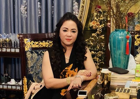 Trang Trần, Vy Oanh, bà Phương Hằng, vợ ông Dũng lò vôi