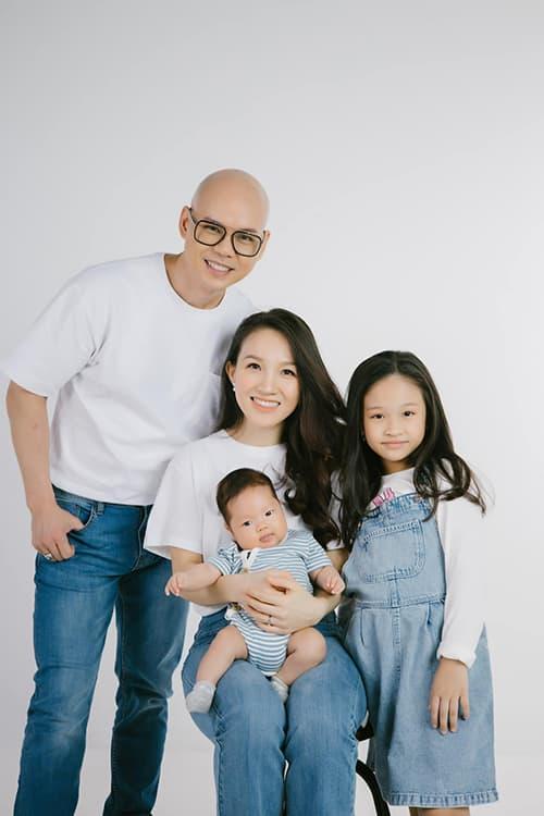 Tổ ấm hạnh phúc của gia đình Phan Đinh Tùng cùng bà xã Ngọc Bích.