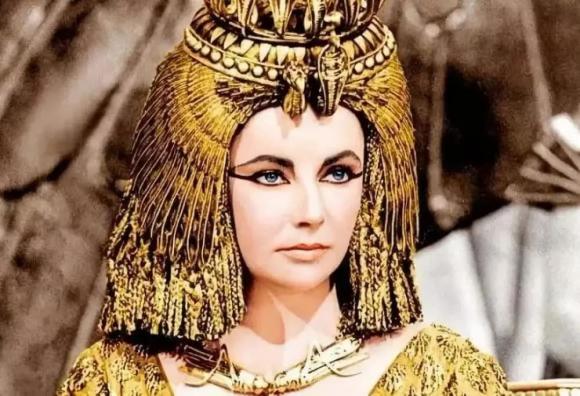  Cleopatra, la mã, nữ hoàng Cleopatra