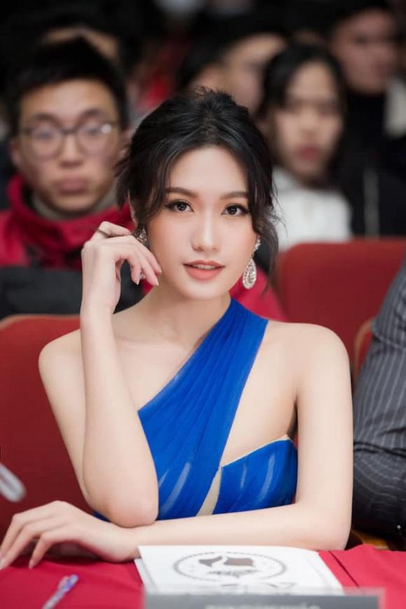 Doãn Hải My, bạn gái tin đồn của Đoàn Văn Hậu, Top 10 Hoa hậu Việt Nam 2020