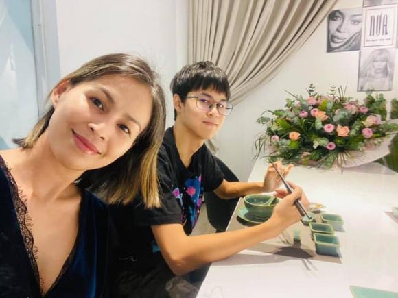 Huy Khánh, Lương Hoàng Anh, Nam diễn viên, Sao Việt