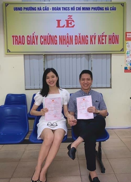Hà Thanh Vân, Hoa khôi Đại học Ngoại thương, thanh niên  