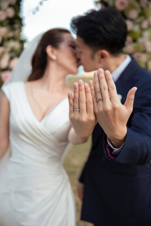 hoa hậu thu hoài, thu hoài, hoa hậu thu hoài kết hôn, sao việt, đám cưới sao 